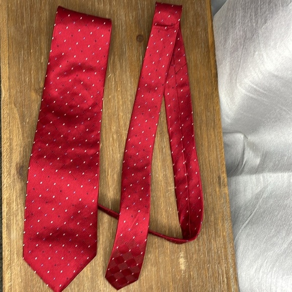 Brooks Brothers Red White Blue Textured Silk Tie - Picture 4 of 5